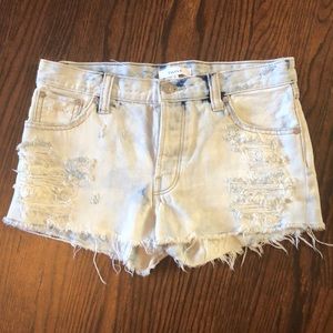Aritzia Talula Acid Wash Denim shorts